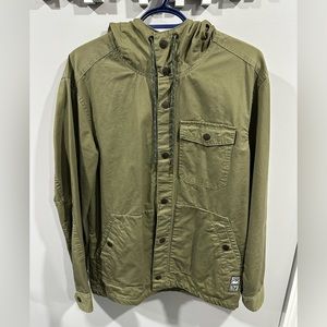Root’s Men’s Canvas Button Up Jacket